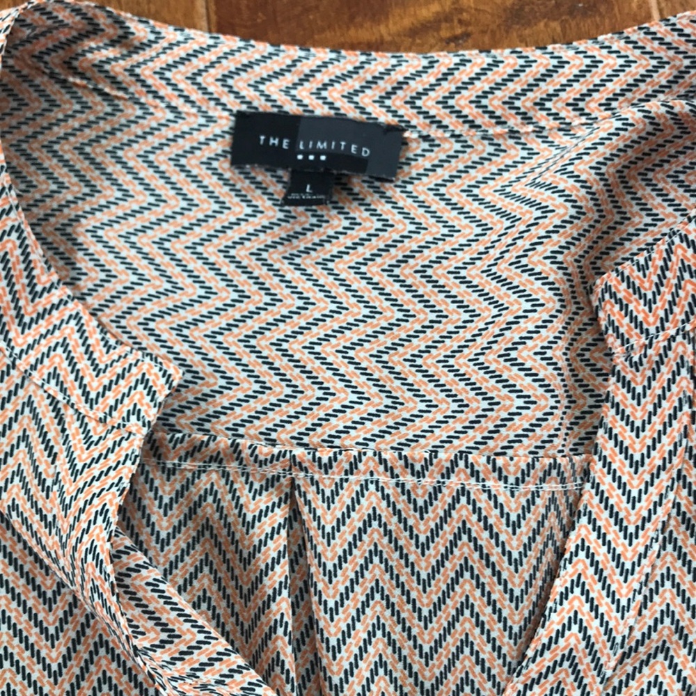 Limited blouse! - Picture 2 of 6